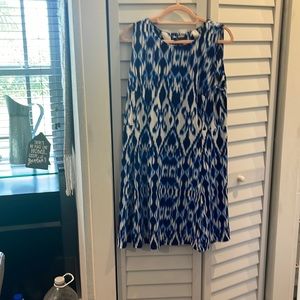 AB studio  lightweight, beautiful dress with navy light blue white sleeveless